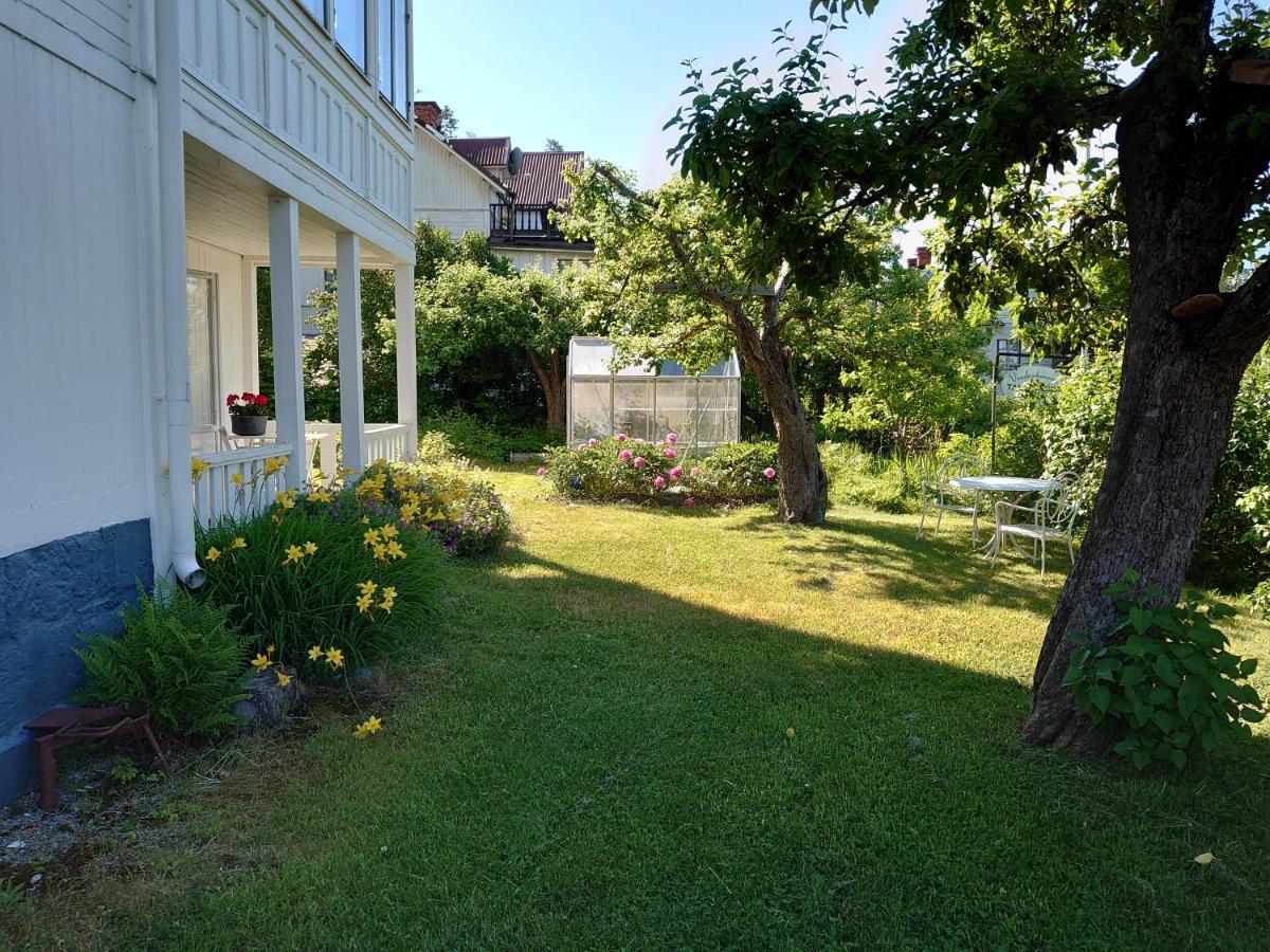 Vandrarhemmet Tallbacka/Aengelsberg Hostel Angelsberg Eksteriør bilde